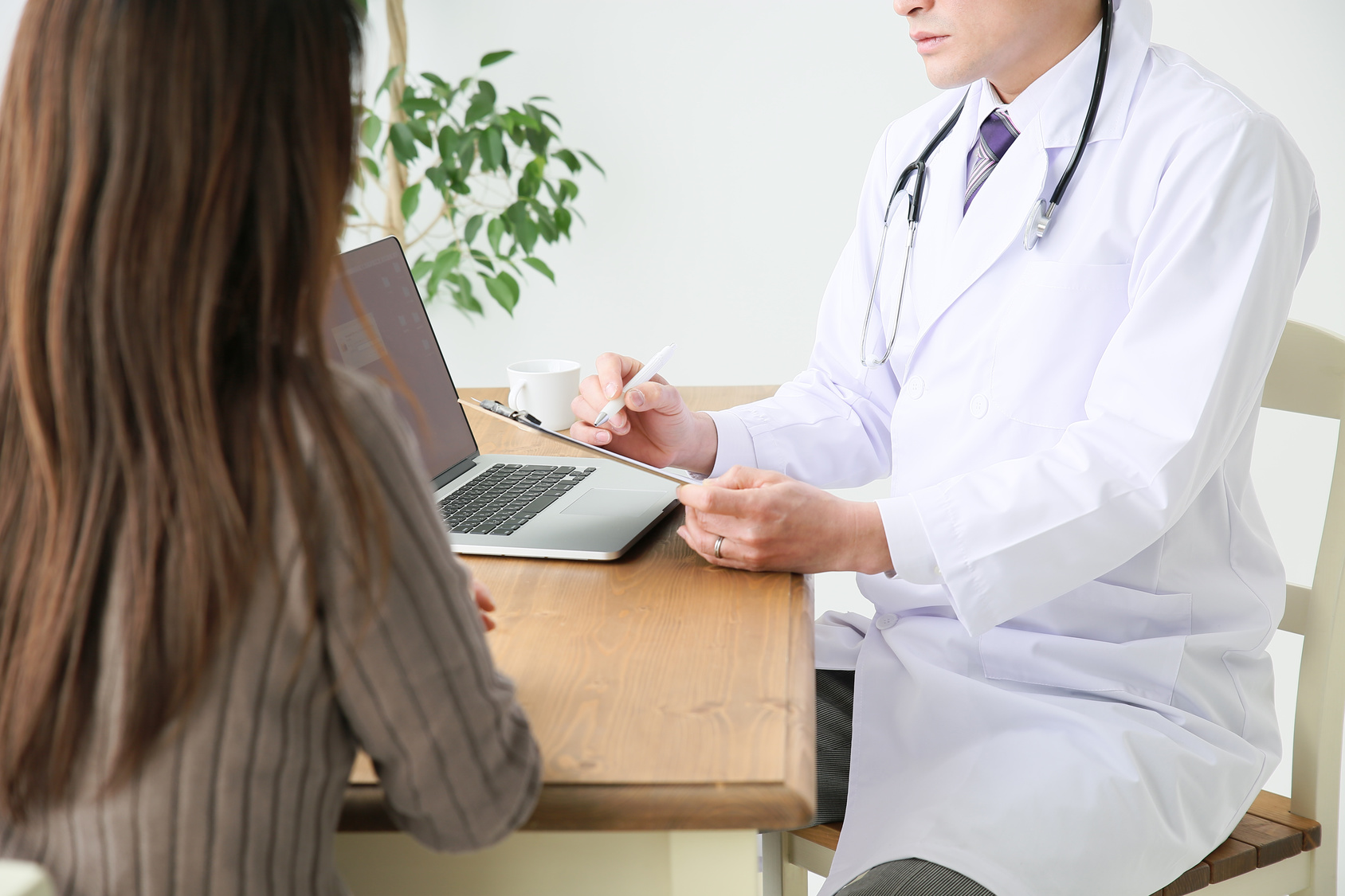 卵管水腫の原因と危険因子